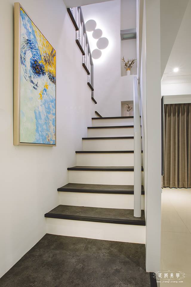 29196177_1581134561933970_5547798368501104640_n