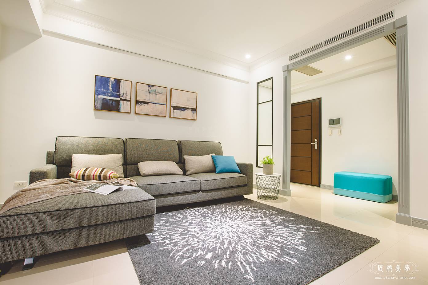 29196861_1581134118600681_2579603795164004352_o