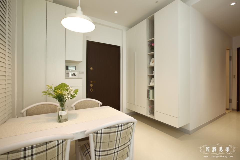 37836776_1736823769698381_5376711825188454400_n