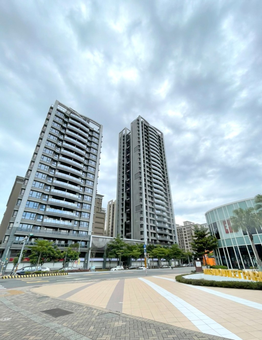 鉑金−大觀天下